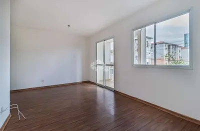 Apartamento á venda de 3 dormitórios(1 suíte) e 1 vaga de garagem no bairro humaitá.