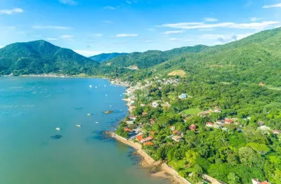 Casa com 1 quarto/dormitório no bairro Passagem de Maciambú, em Palhoça- SC