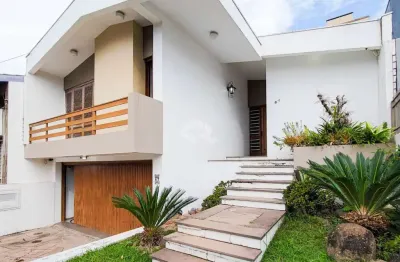 Casa 3 dormitórios, 1 suíte, 4 vagas, 223 m², bairro jardim lindóia - porto alegre