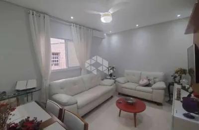 Casa assobrada em condominio fechado, 2 dorms - ocian - 300 metros do mar