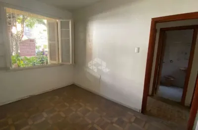 Apartamento garden, com 2 dormitórios, de frente, junto ao shopping total.