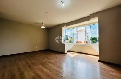 Apartamento de 2 quartos com suíte e vaga de garagem à venda em santa maria
