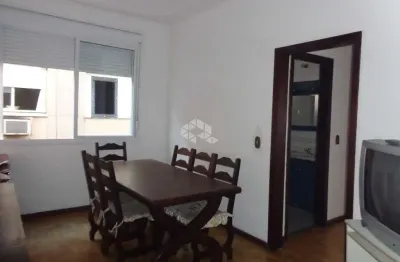 Apartamento de 2 dormitórios, com 65m2prvs., por r$ 210.000,00, no bairro azenha, em porto alegre/rs