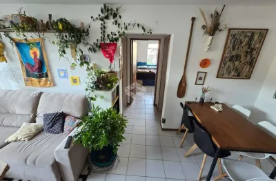 Apartamento 02 quartos à venda, bairro itacorubi, florianópilis/sc.