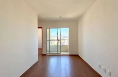 Apartamento a venda com 2 dormitórios, sala, sacada com churrasqueira, cozinha, área de serviço e vaga de estacionamento