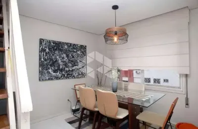 Cobertura 2 dormitórios com vaga de garagem para venda no bairro cidade baixa porto alegre/rs
