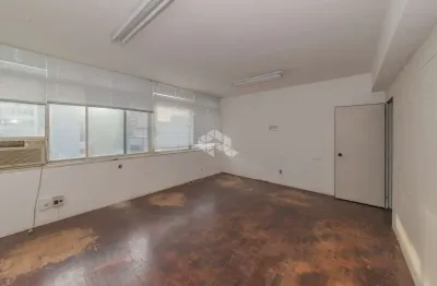 Sala comercial à venda na Rua Vigário José Inácio, 250, Centro Histórico, Porto Alegre