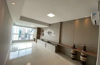 Apartamento 04 dormitórios , sendo 04 suítes e 02 vagas de garagem