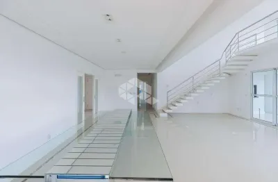 Apartamento 02 quartos , sendo 02 suítes e 02 vagas de garagem