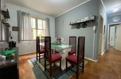 Apartamento térreo com 3 quartos e vaga de garagem coberta próximo à Baltazar