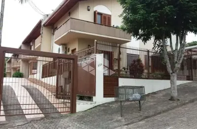 Casa com 3 quartos à venda na Rua Liberato S. Vieira da Cunha, 530, Santo Inácio, Santa Cruz do Sul