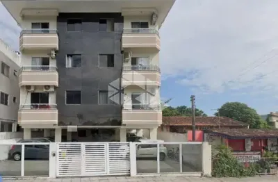 Apartamento de 3 dormitórios com suíte nos ingleses