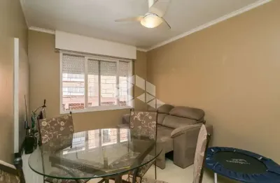 Apartamento com 02 quartos - bairro camaquã em porto alegre