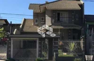 Casa/sobrado, com 3 dormitórios, 1 suíte, piscina térmica e pátio, moinhos de vento, canoas. aceita fgts e pode ser  financiada.