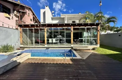 Casa com 3 quartos à venda na Rua Ildefonso Manoel Martins, 321, Barra, Balneário Camboriú