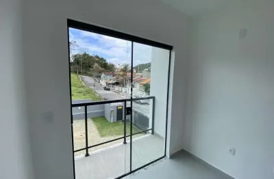 Sobrado com 2 dormitórios, 1 vaga descoberta e 82,23 m² para vender por r$ 374.000,00