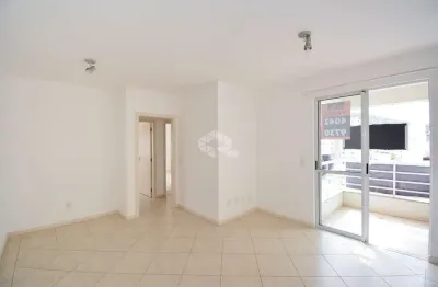 Apartamento com 2 dormitórios/quartos e sendo 1 suíte a venda - trindade, florianópolis sc