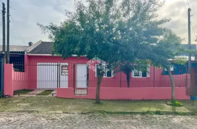 Casa com 3 quartos à venda na Vereador Radialista Cerejinha, 756, Pinheiro Machado, Santa Maria