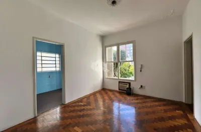 Apartamento com 2 quartos à venda na Rua Doutor Voltaire Pires, 460, Santo Antônio, Porto Alegre