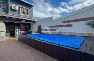 Casa com 3 quartos à venda na Rua Elmo Born, 81, Hípica, Porto Alegre