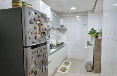 Apartamento de 2 dormitórios (1 suíte) com 74,57m² - conforto e localização privilegiada bairro menino deus