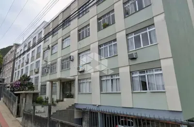 Apartamento de 3 quartos na trindade- florianópolis