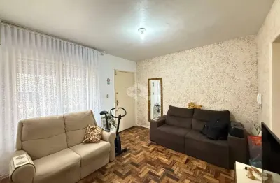 Apartamento de 1 dormitório, no bairro humaitá, em porto alegre.