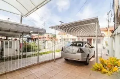 Casa com 3 dormitórios estilo sobrado / hípica, zona sul poa