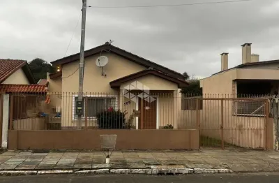 Casa com 3 dormitórios e 2 vagas de garagem, nossa senhora das graças - canoas