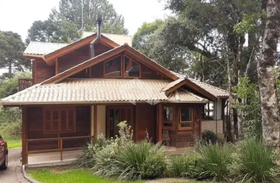 Casa 3 dormitórios, 150m², em condomínio fechado em canela