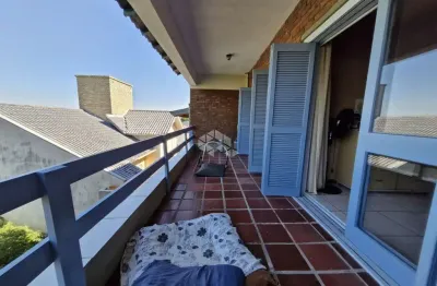 Casa condomínio fechado com reserva ecológica, 4 dormitórios, 4 banheiros, 2 vafas de garagem, bairro espírito santo.