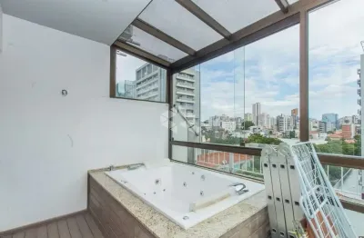 Cobertura no bairro auxiliadora, com duas vagas e linda vista