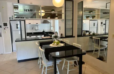 Apartamento 4 dormitórios sendo 2 suítes na praia brava