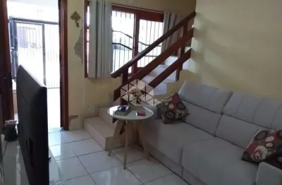 Casa/sobrado com 2 quartos, 1 vaga e 73,39m² privativos por r$ 250.000