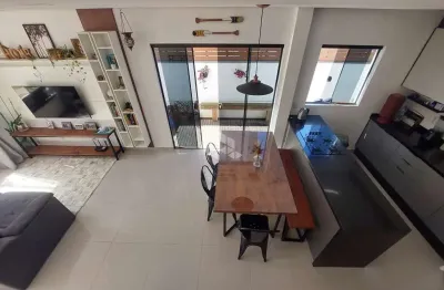 Casa com 3 quartos à venda na Avenida das Constelações, 776, São João do Rio Vermelho, Florianópolis
