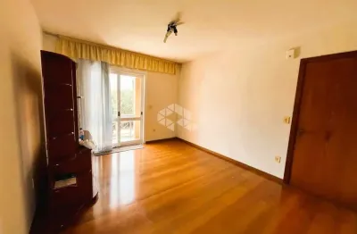 Cobertura duplex 3 dormitórios (1 suíte) a 2 minutos da prefeitura.