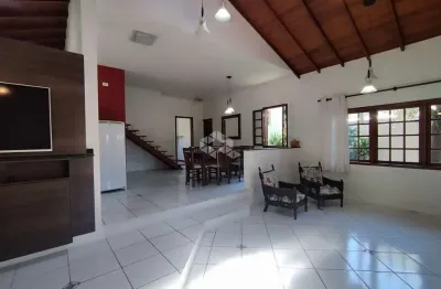 Casa com 3 quartos à venda na Rua da Lagoinha Pequena, 237, Rio Tavares, Florianópolis