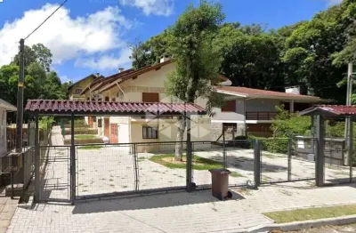 Casa 3 dormitórios no bairro ipê amarelo, em gramado