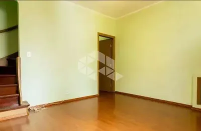 Casa com 2 quartos à venda na Rua Paulo Orozimbo, 45, Cambuci, São Paulo