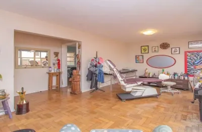Apartamento de 3 quartos com suíte e vaga de garagem coberta