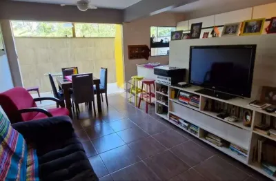 Casa em condomínio à venda com 3 quartos 85 m² em ipanema porto alegre