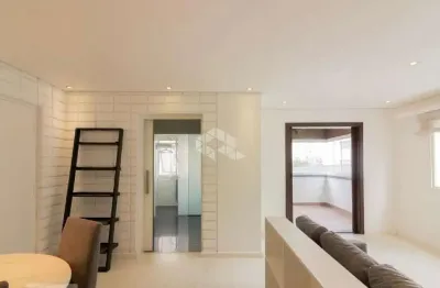 Vende  apartamento de 85m² , 2 dormitórios (1 suite)  e 1 vaga - moema
