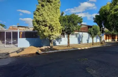 Casa com 4 quartos à venda na Rua Rio Negro, 174, Niterói, Canoas