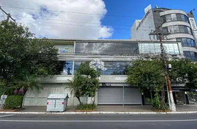 Apartamento à venda com 3 quartos 95 m² no bairro menino deus em porto alegre