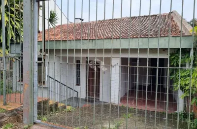 Casa com 3 quartos à venda na Rua Silvério Souto, 625, Teresópolis, Porto Alegre
