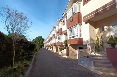 Casa em condomínio com 03 dormitórios sendo 01 suite - bairro tristeza