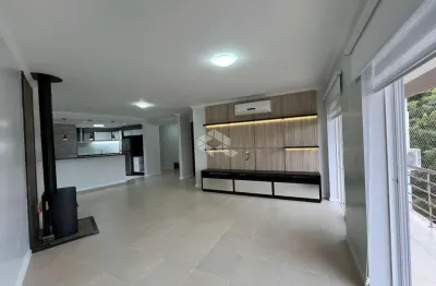Apartamento em condomínio fechado - 03 dormitórios, no santo inácio!
