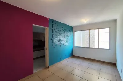 Apartamento de 2 quartos com 61m² com 1 vaga no bairro Ipanema!