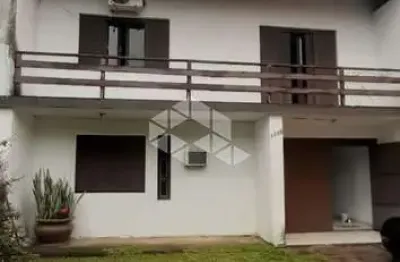 Casa com 3 quartos à venda na Rua Doutor Mário Totta, 1553, Tristeza, Porto Alegre