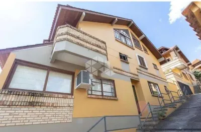 Casa com 3 quartos à venda na Rua Edgar Luiz Schneider, 54, Jardim Isabel, Porto Alegre